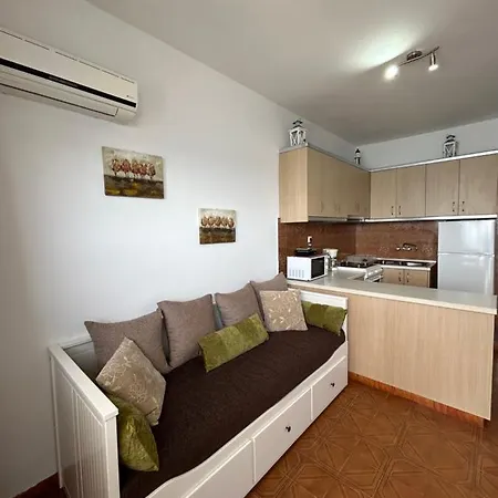 בית נופש Maroulitsas Sea Esta 1