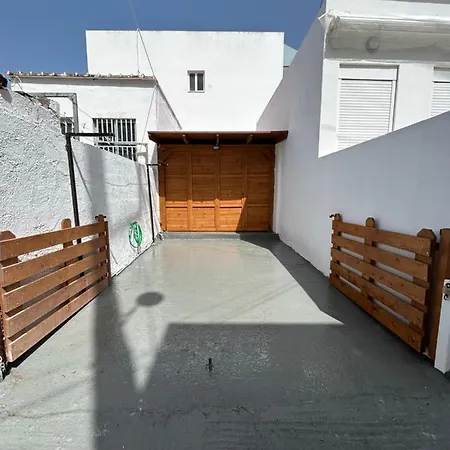 בית נופש Maroulitsas Sea Esta 1 *